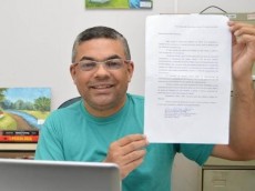 PORTEIRO 'APELA' AO PAPA E PEDE AJUDA EM CARTA PARA QUITAR DÍVIDA DE HOSPITAL