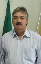 1-O prefeito de Santana da Ponte Pensa, Zeca de Melo