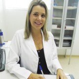 5-A dermatologista Bethina Mori Coelho Arauho